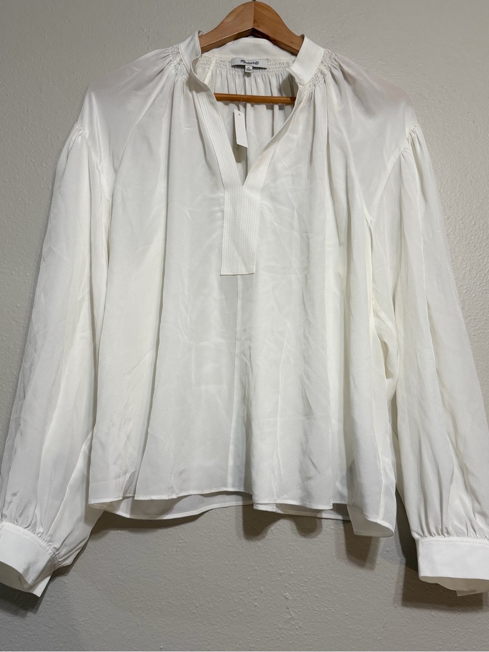 100% SILK Madewell White Peasant Blouse with V-Slit Neck